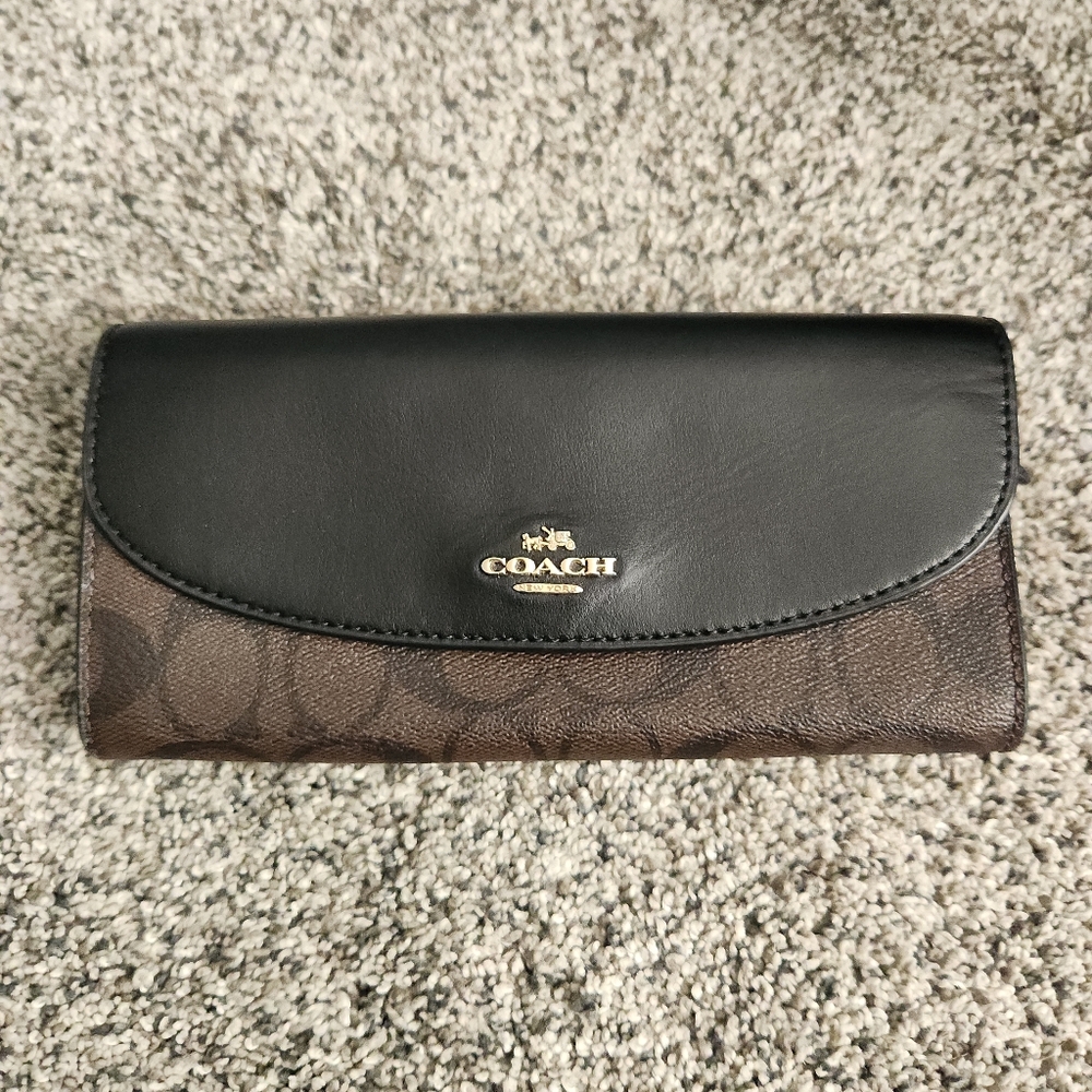 Coach signature leather black & brown wallet fold over button closure